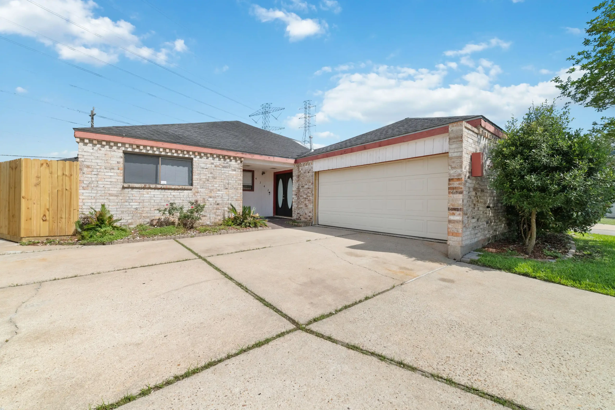 A Glimpse Of VietNam - Image 11