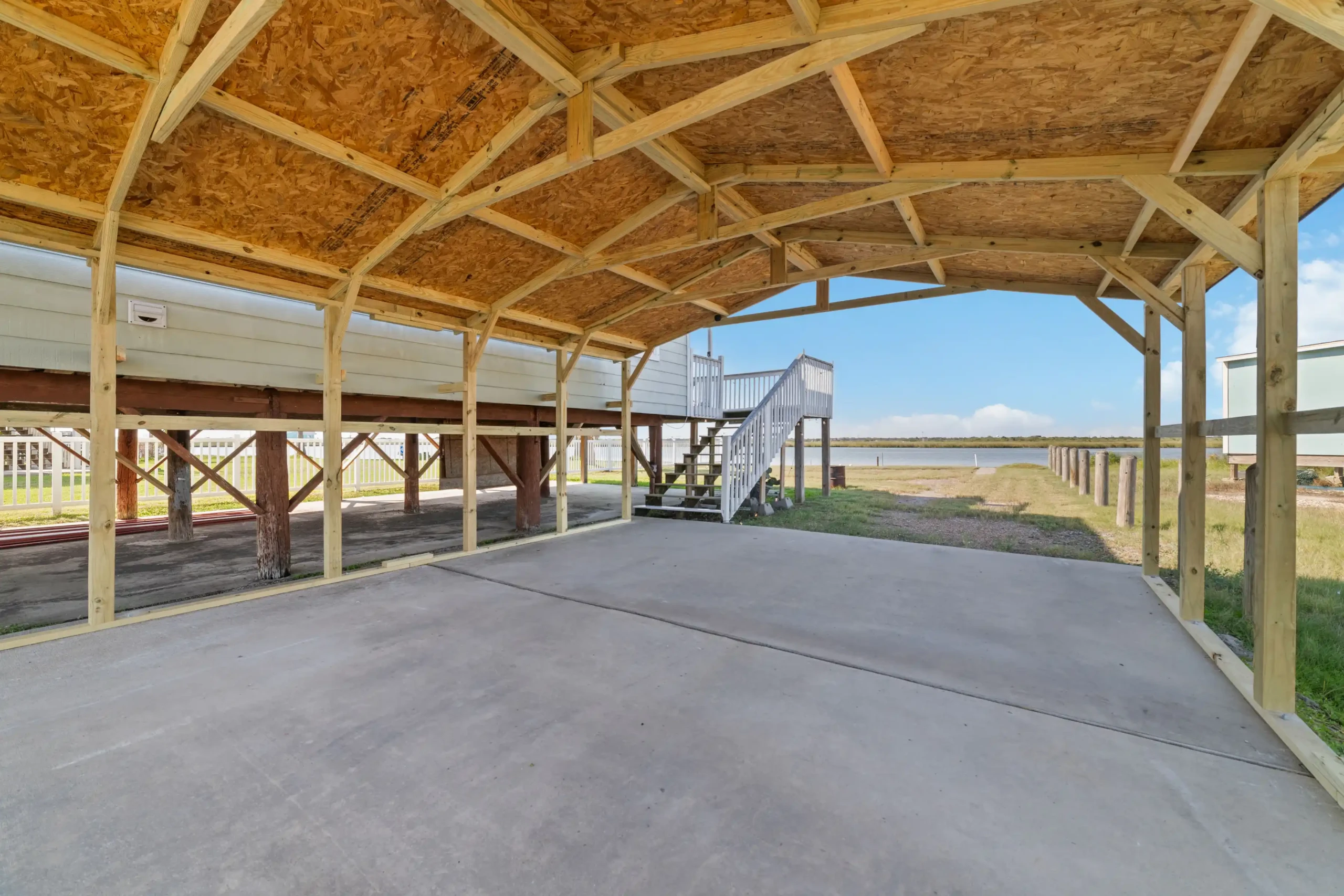 Bayview Home - Image 8