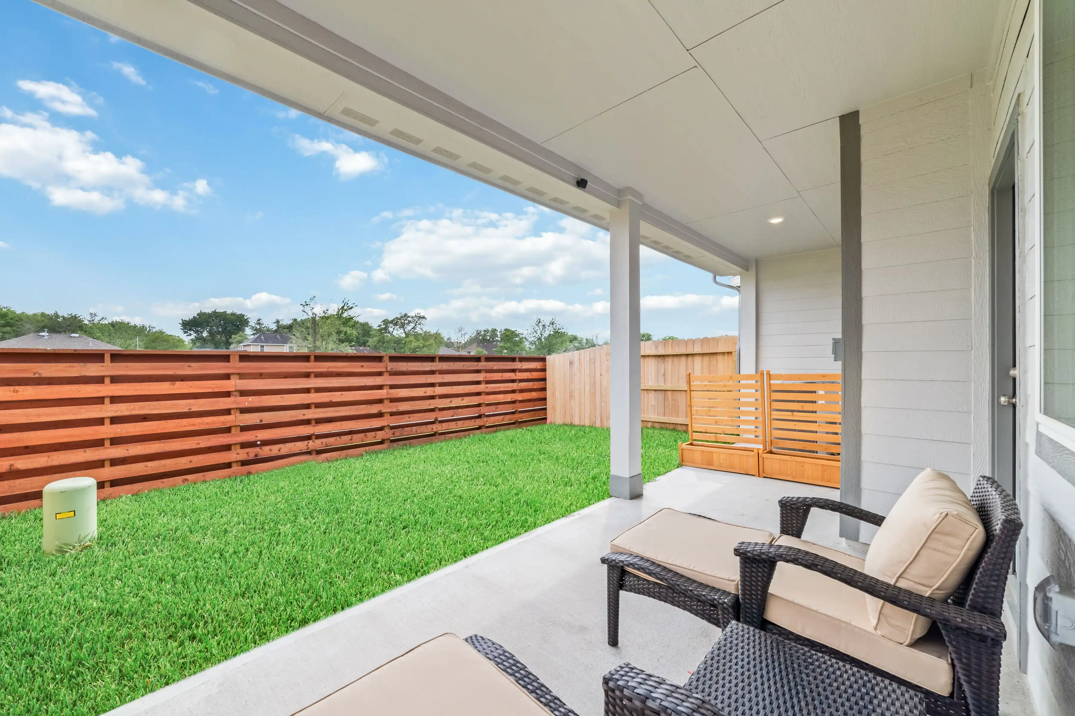 Galatic Full House - Image 3