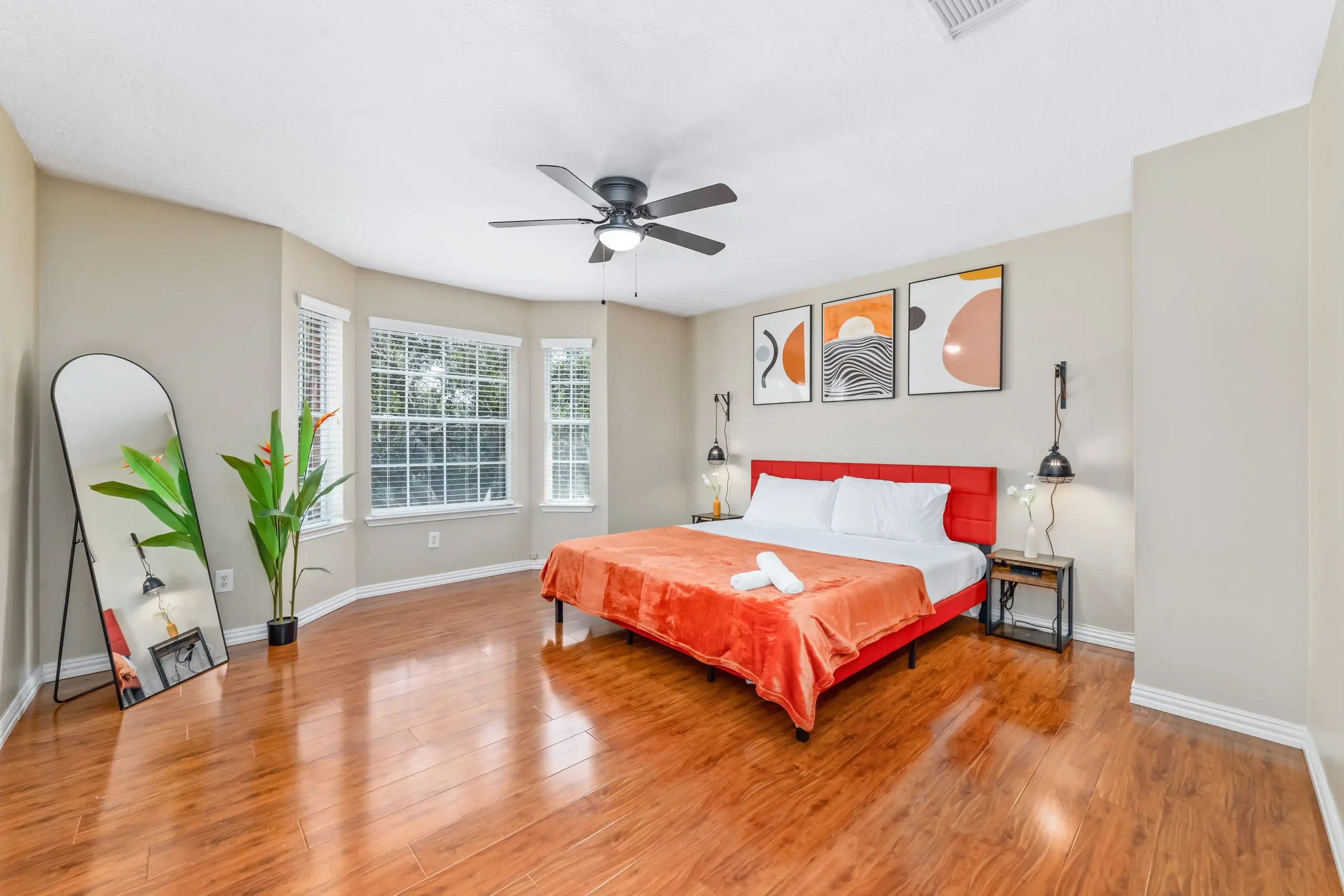 HayDay Farmhouse - Image 3