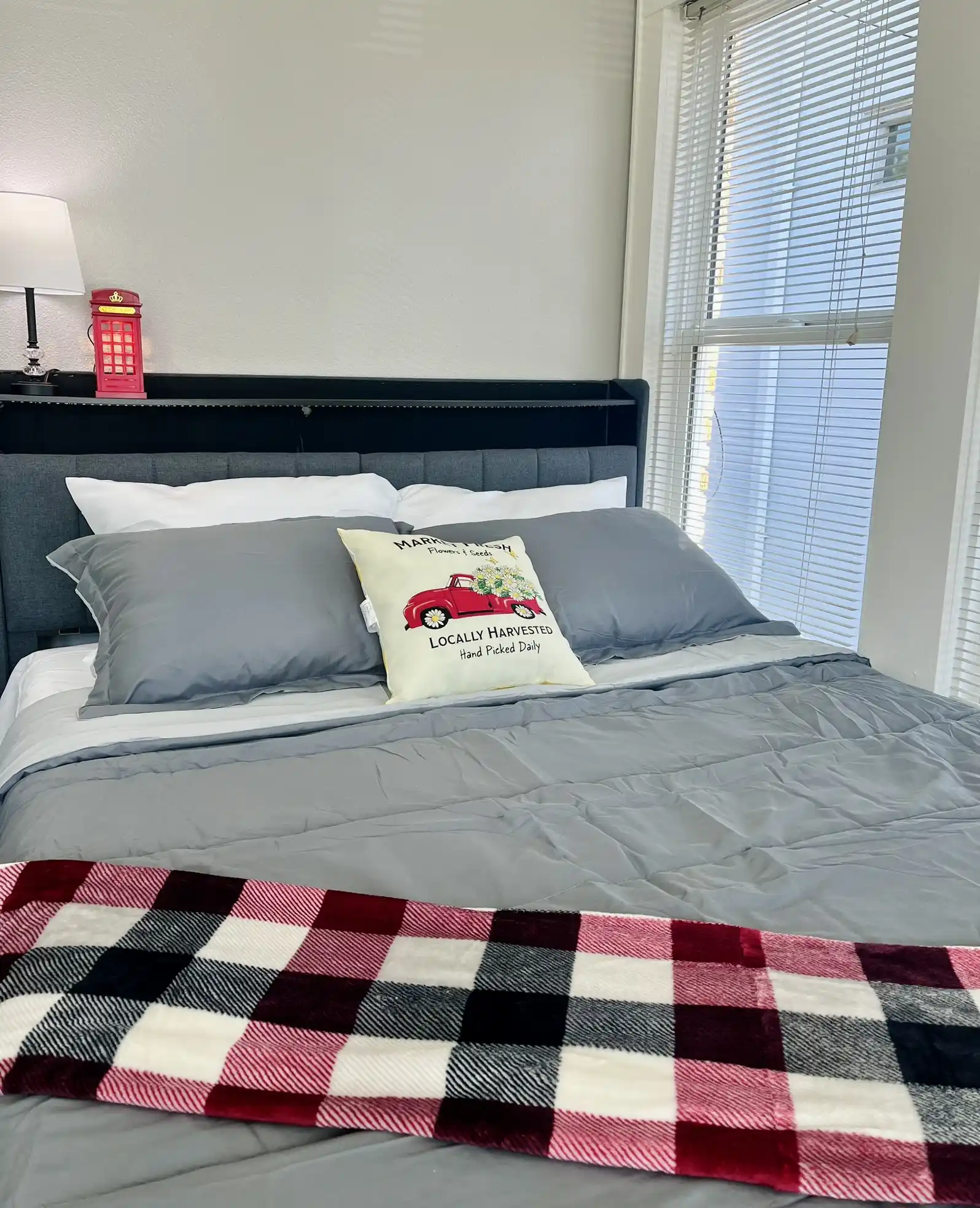 It's Dunlavy - Image 7