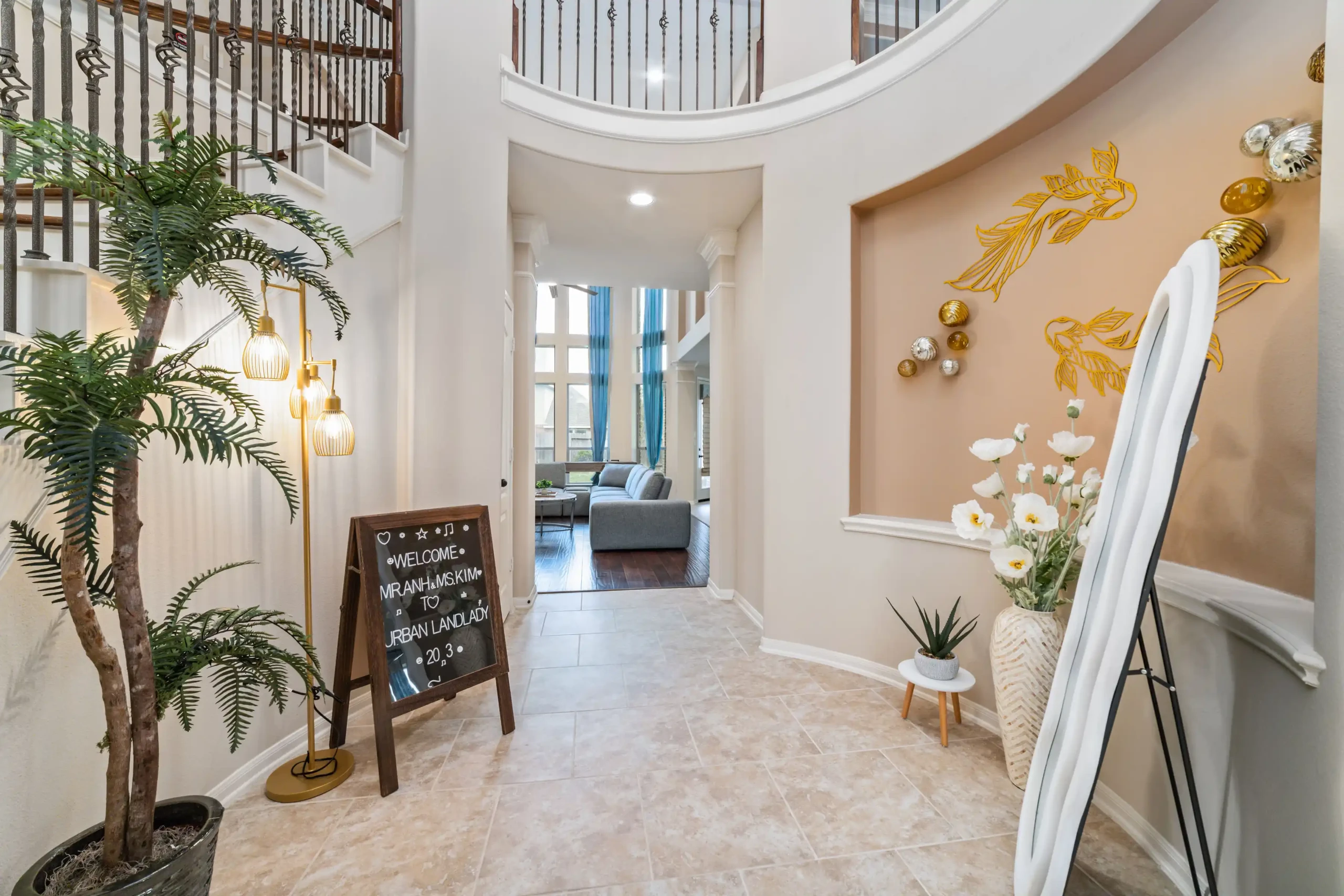 Lavish Home - Image 7