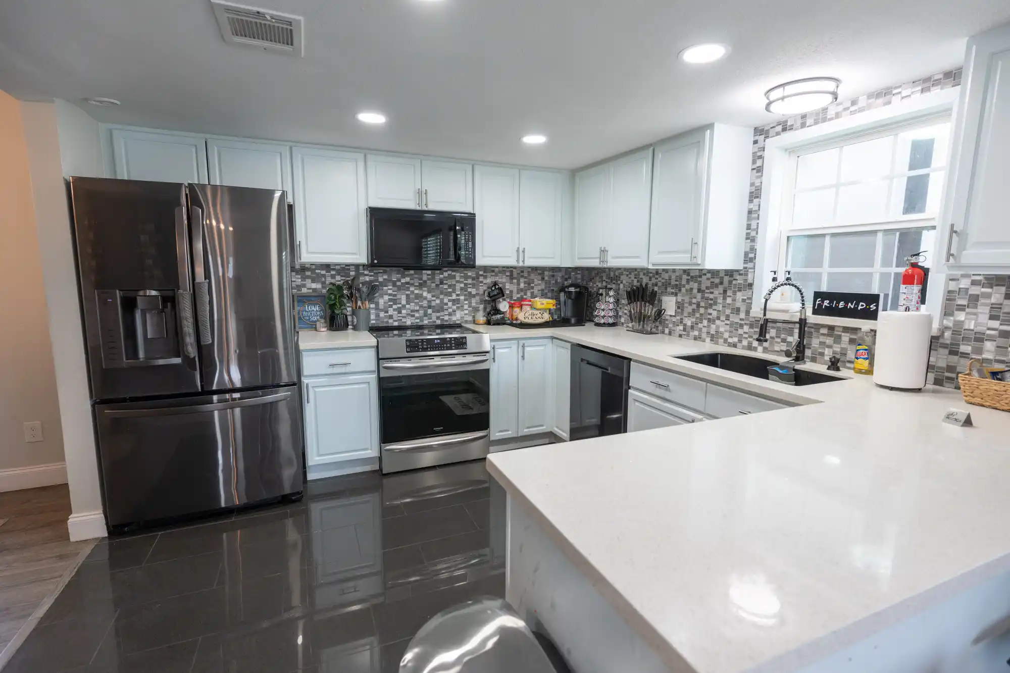 Villa Retreat - Image 9